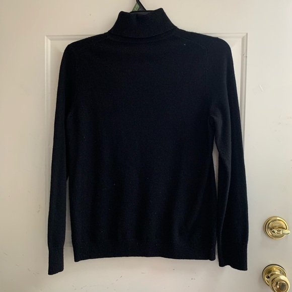 Talbots 100 Cashmere Classic Black Turtleneck Sweater - Picture 13 of 13